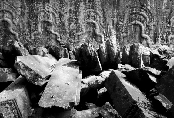 16 Stones, Angkor Wat, Cambodia 2003 - click to return