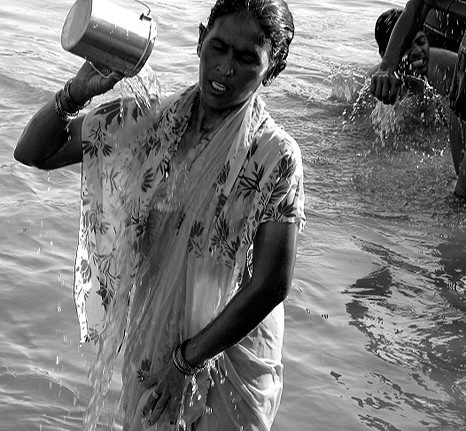 03 Shower, India 2006 - click to return