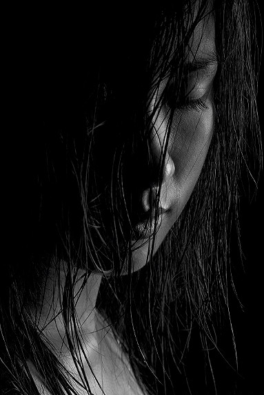 21 Linda, 2006 - click to return